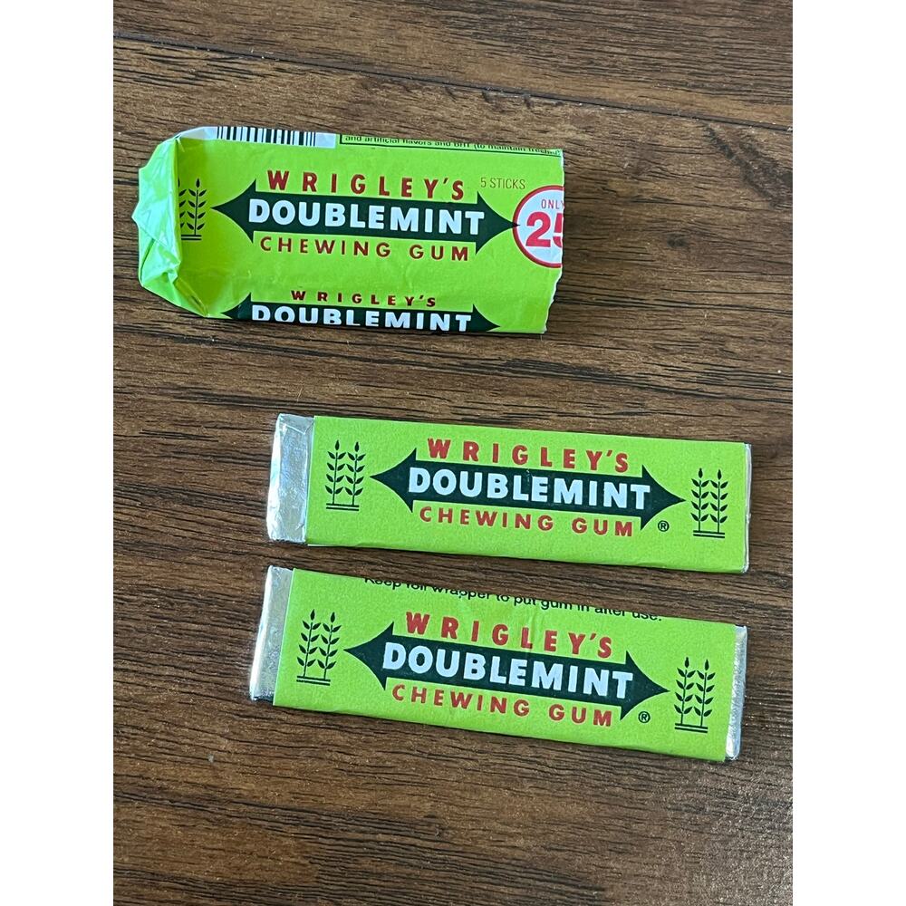 Vintage Wrigleys Chewing Gum (2pc)